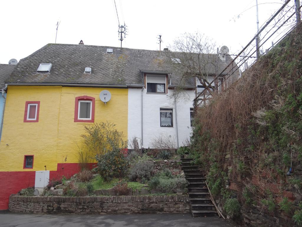 Haus Am Bachgasse - Haus Von 1777 Mit Sauna Zell an der Mosel Zewnętrze zdjęcie