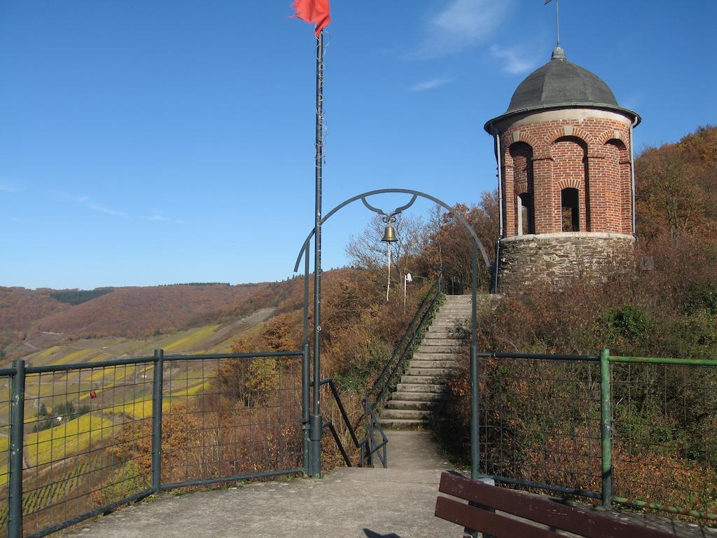 Haus Am Bachgasse - Haus Von 1777 Mit Sauna Zell an der Mosel Zewnętrze zdjęcie