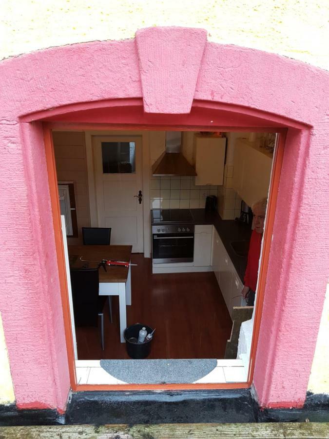 Haus Am Bachgasse - Haus Von 1777 Mit Sauna Zell an der Mosel Zewnętrze zdjęcie